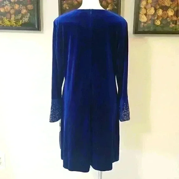 summer wedding dresses with sleeves Simple Casual A-Line Petal Long Sleeve Wedding Dress Flowy Unique V-Ne –  DorrisDress